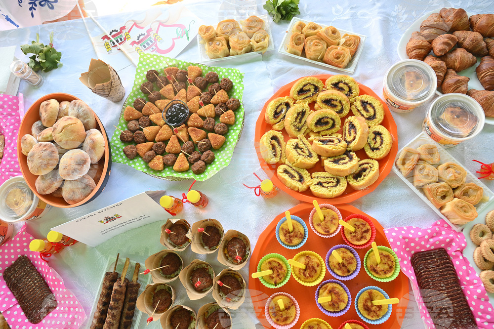 Едно на всеки три деца в Хърватия е с наднормено тегло, а една на всеки три реклами на път към училищата рекламира сладкиши, сочи проучване