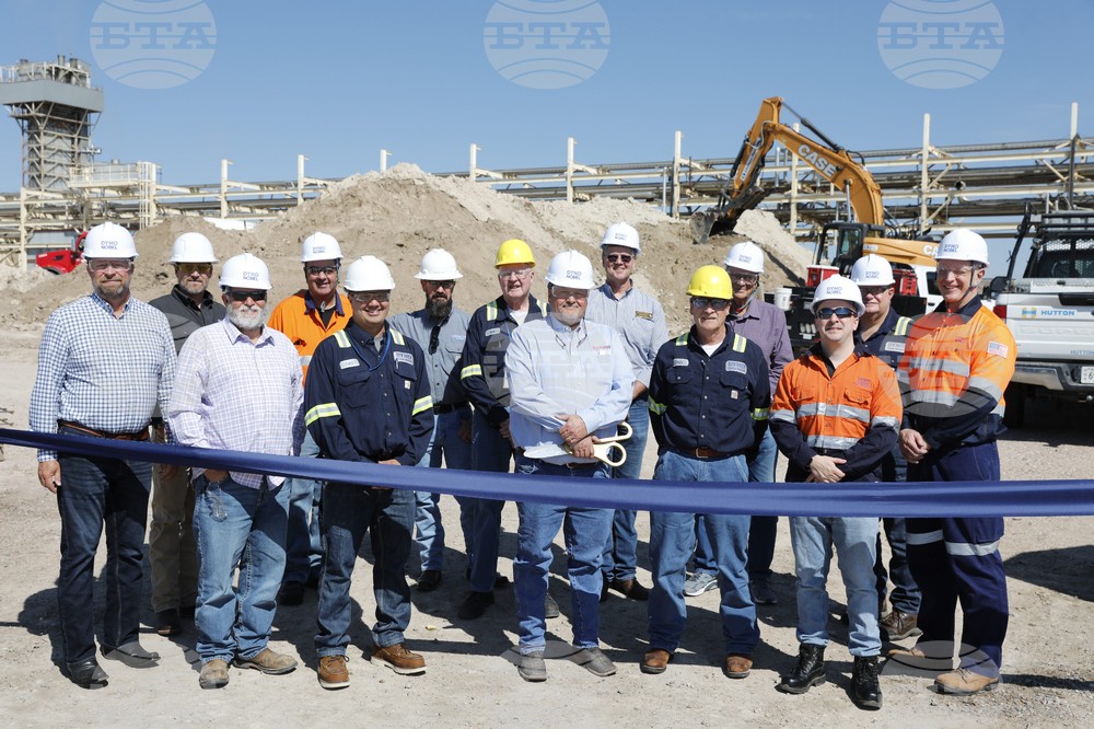 Dyno Nobel Ribbon Cutting