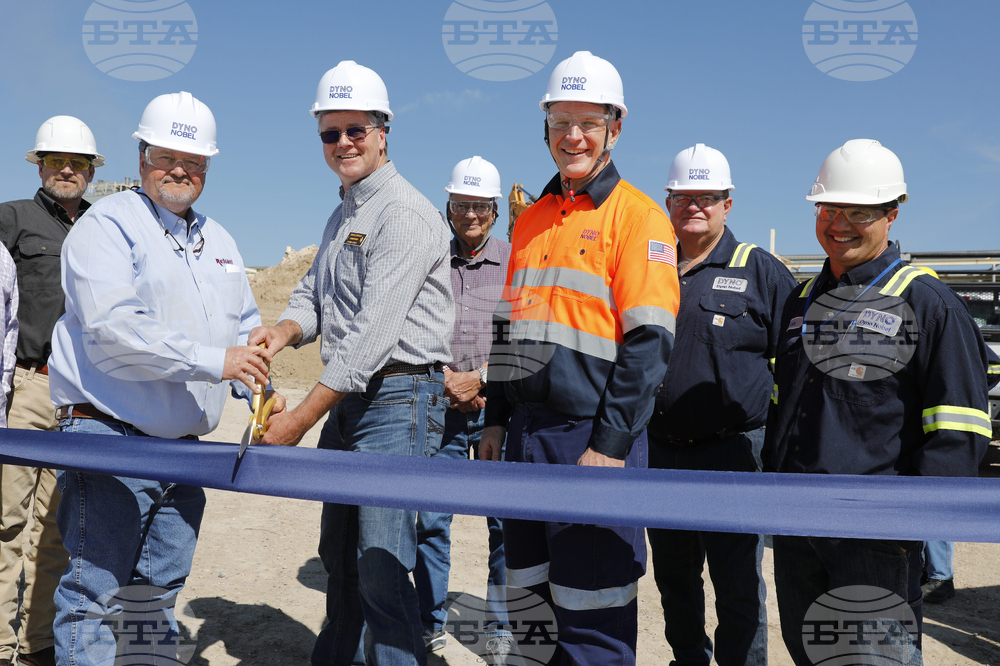 Dyno Nobel Ribbon Cutting