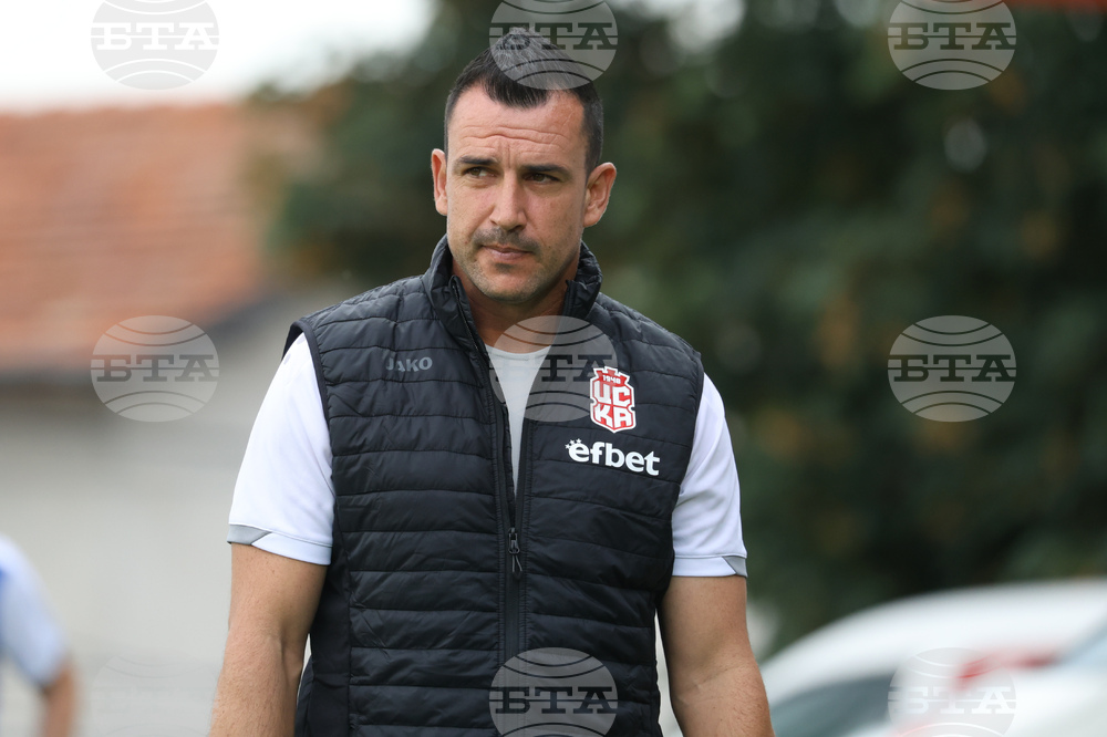 Все още сме в страхотна форма, но не сме концентрирани пред гола, каза наставникът на ЦСКА 1948 Иван Стоянов