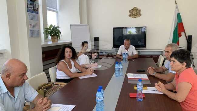 Провериха имоти в Чинтулово за излезли от употреба моторни превозни средства и нерегламентирани дейности с тях 