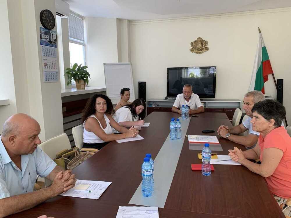 Провериха имоти в Чинтулово за излезли от употреба моторни превозни средства и нерегламентирани дейности с тях