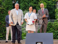 Варна - отличие - почетни граждани