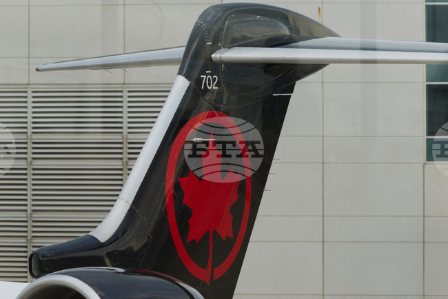 "Еър Канада" обяви, че ще възобнови полетите след свикването на арбитраж за прекратяване на стачката