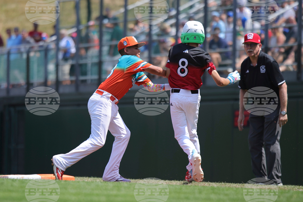LLWS Canada Venezuela Baseball