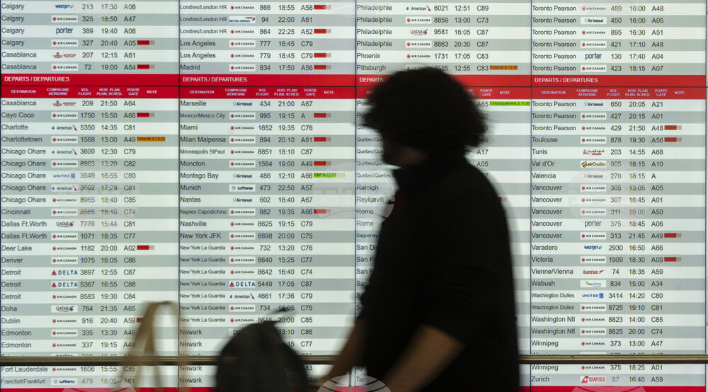 Canada-Air-Canada-Flight-Attendants
