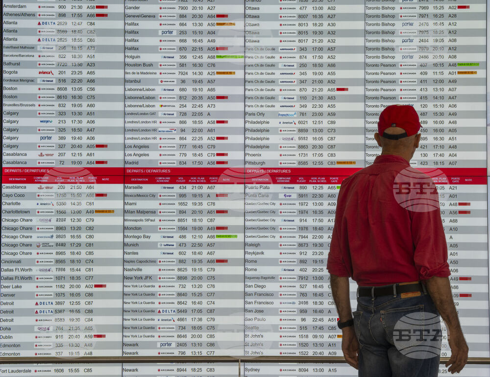 Canada-Air-Canada-Flight-Attendants