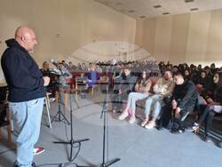 Превантивно-информационен център за борба с наркотичните вещества към Община Ловеч