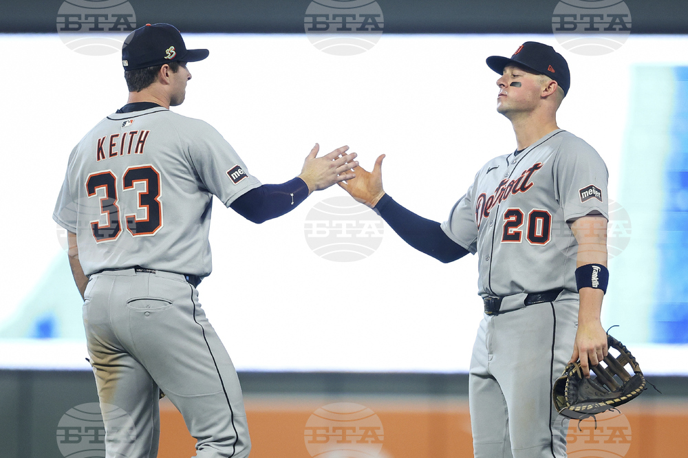 Tigers Twins Baseball
