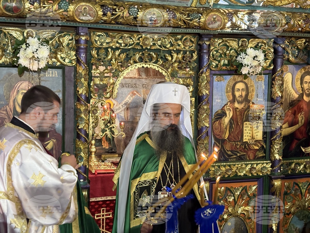 Самоков - патриарх Даниил - Бельова църква - патриаршеска света литургия