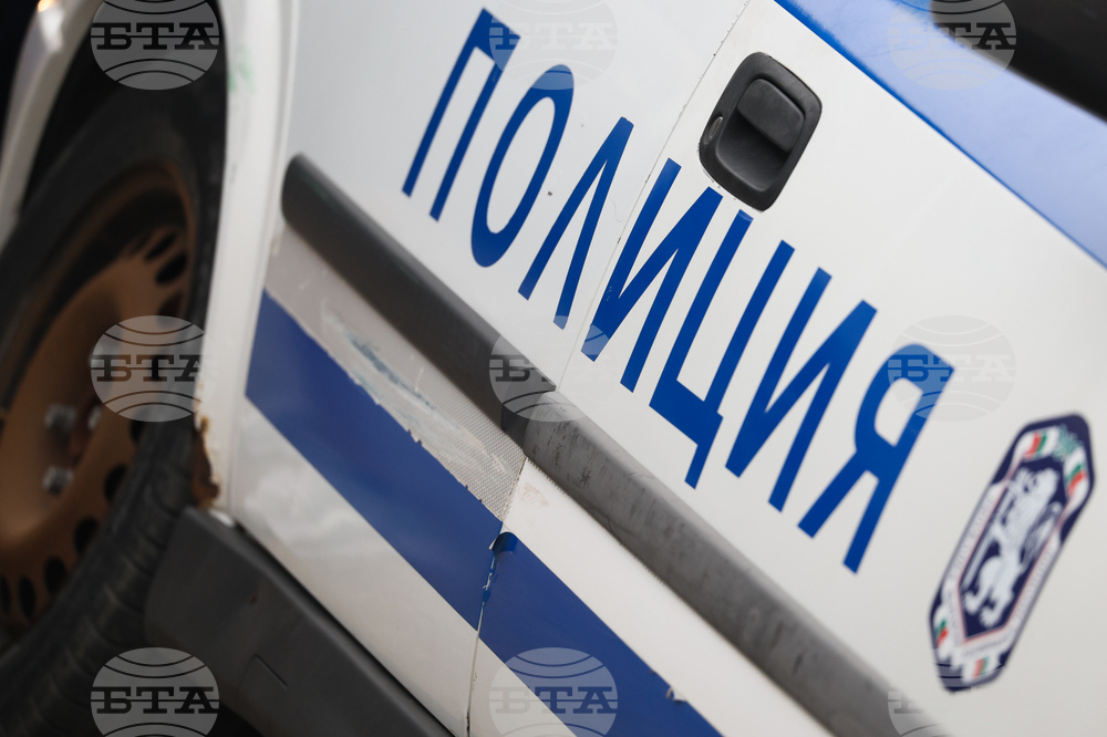 Ограничено е движението през Прохода на Републиката, в района на Вонеща вода поради пътнотранспортно произшествие