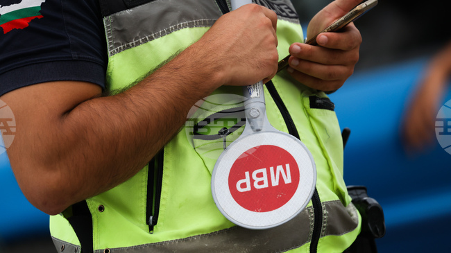 На 30 декември регистрацията на пътни превозни средства в столичния отдел „Пътна полиция“ ще се извършва до обяд