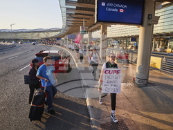 Air Canada Flight Attendants