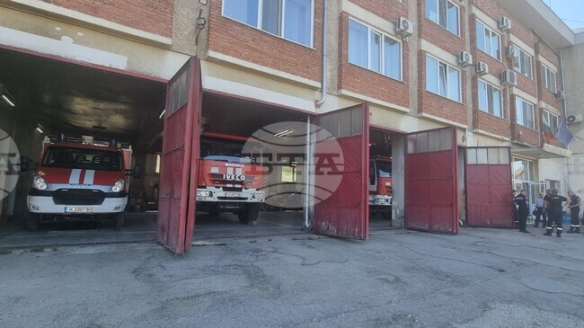 На 12 сигнала за произшествия са реагирали дежурните противопожарни и спасителни екипи в Шуменско през последните три денонощия 