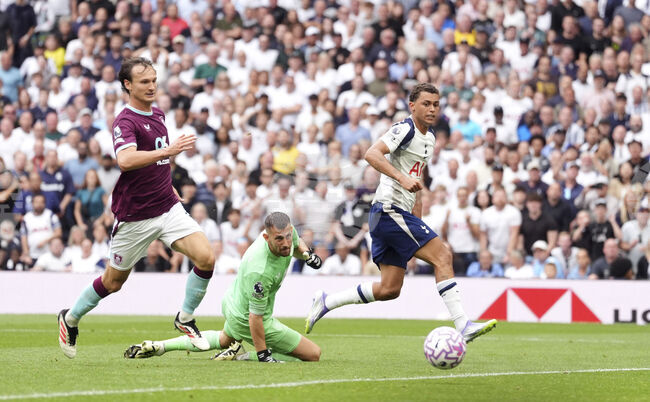 Тотнъм започна с победа във Висшата лига
