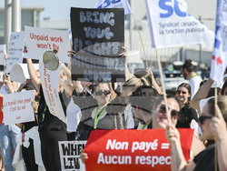 Air Canada Flight Attendants
