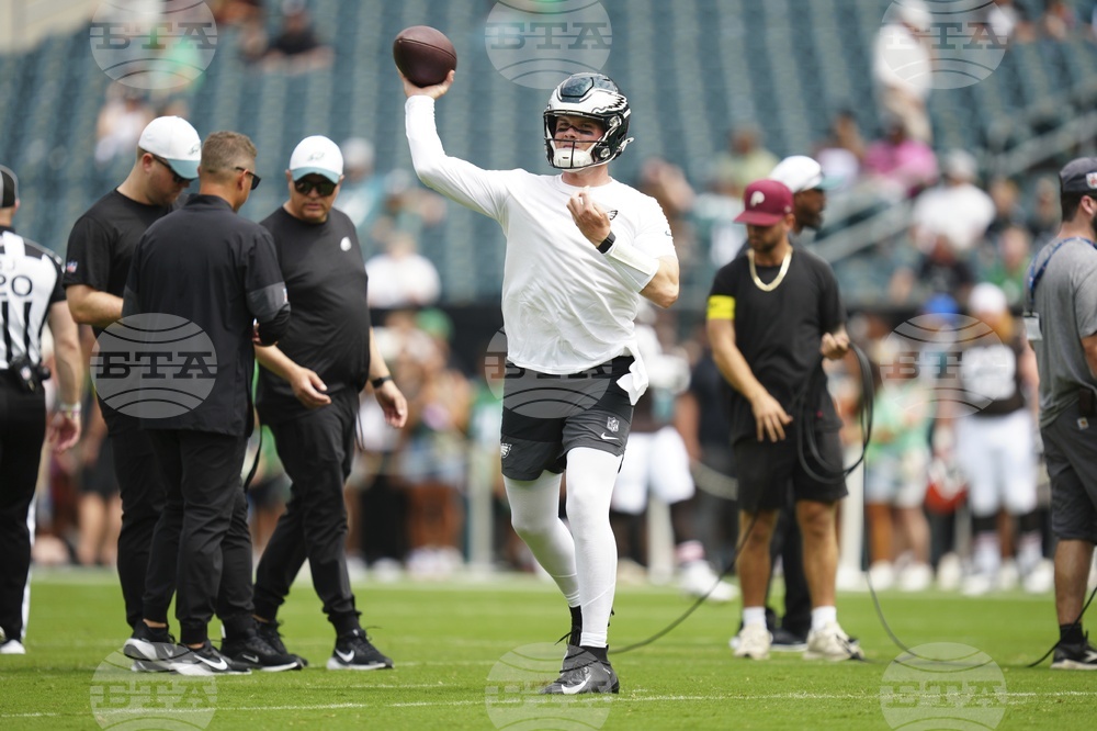 Browns Eagles Football