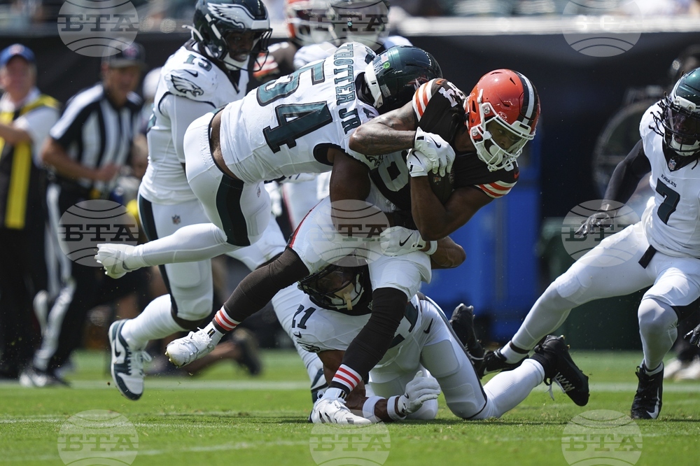 Browns Eagles Football
