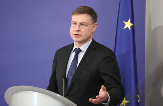 EC Vice President Dombrovskis: Bulgaria will Join Eurozone with Exchange Rate of BGN 1.95583/EUR