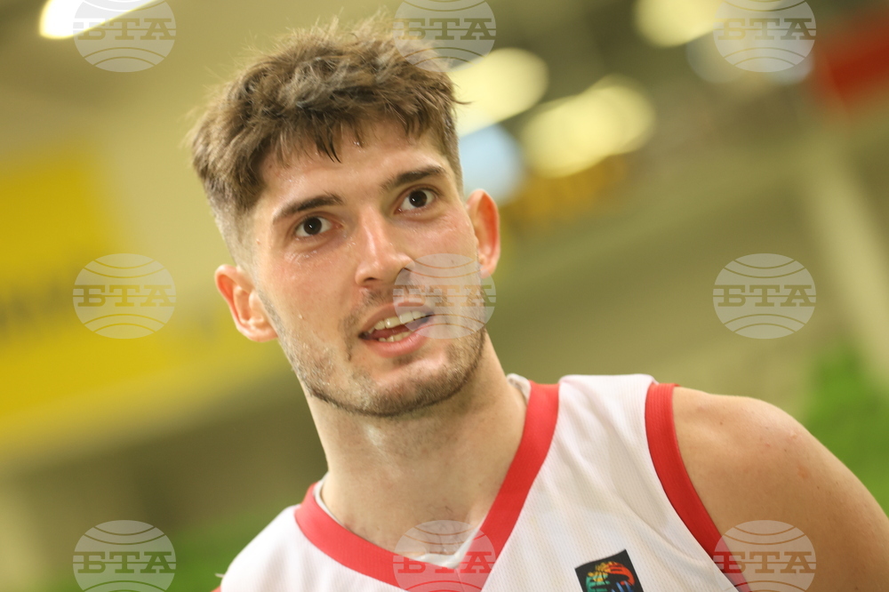 Константин Костадинов и Тенерифе постигнаха трети пореден успех в Шампионската лига по баскетбол за мъже