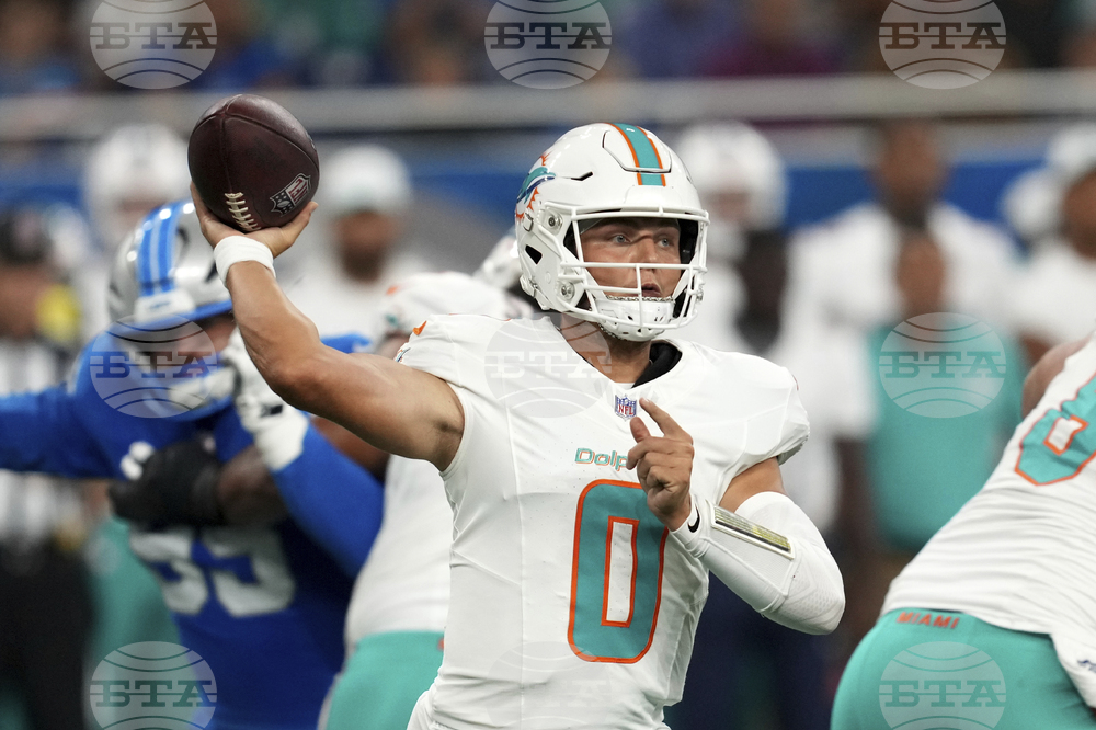 Dolphins Lions Football