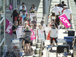 Air Canada Flight Attendants