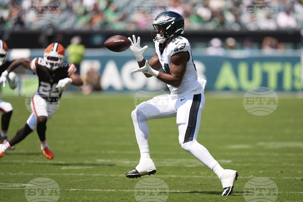Browns Eagles Football