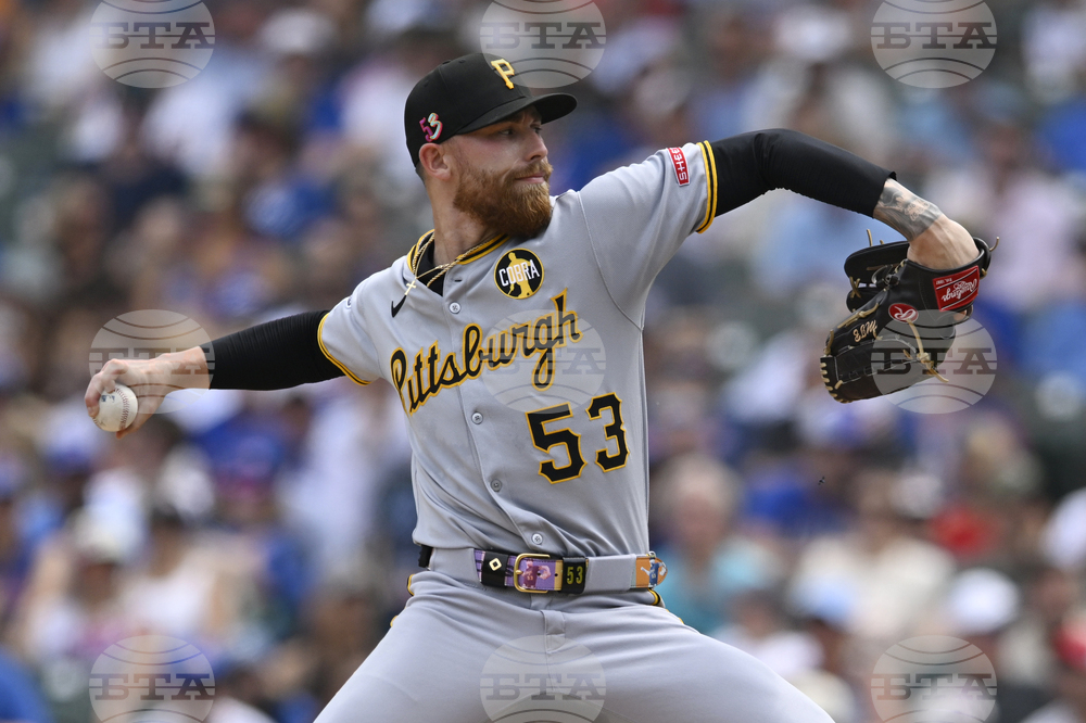 Pirates Cubs Baseball