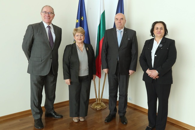 Министърът на външните работи Николай Милков прие представители на Групата на посланиците франкофони в България