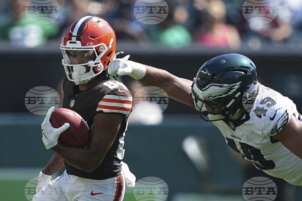 Browns Eagles Football