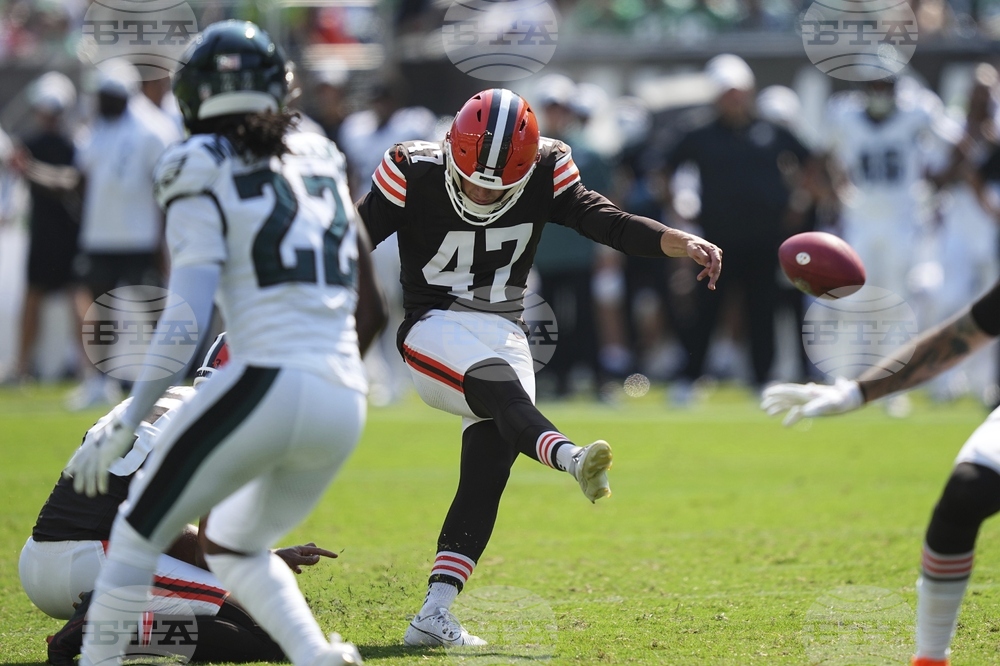 Browns Eagles Football