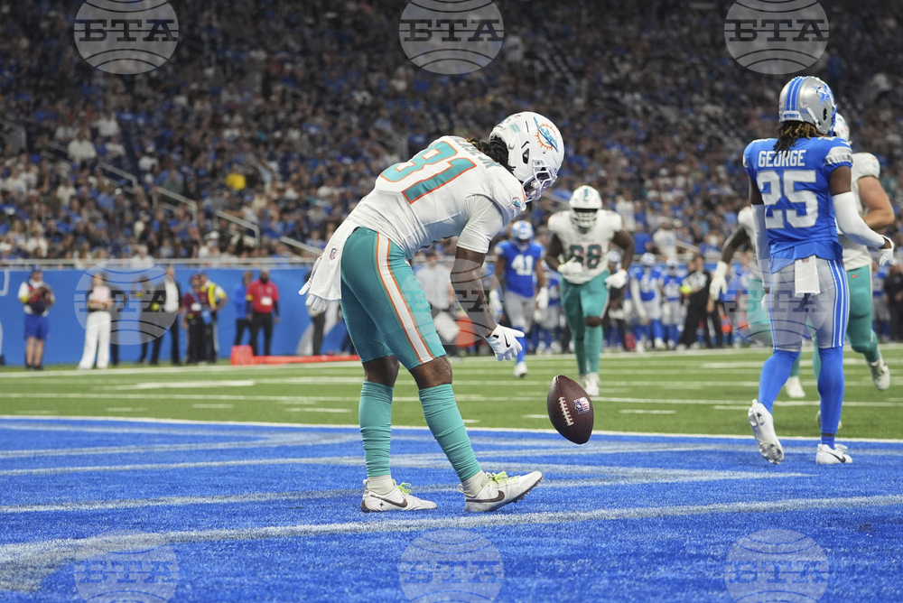 Dolphins Lions Football