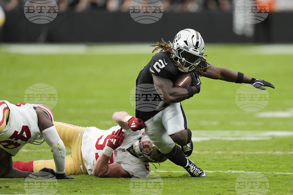 APTOPIX 49ers Raiders Football
