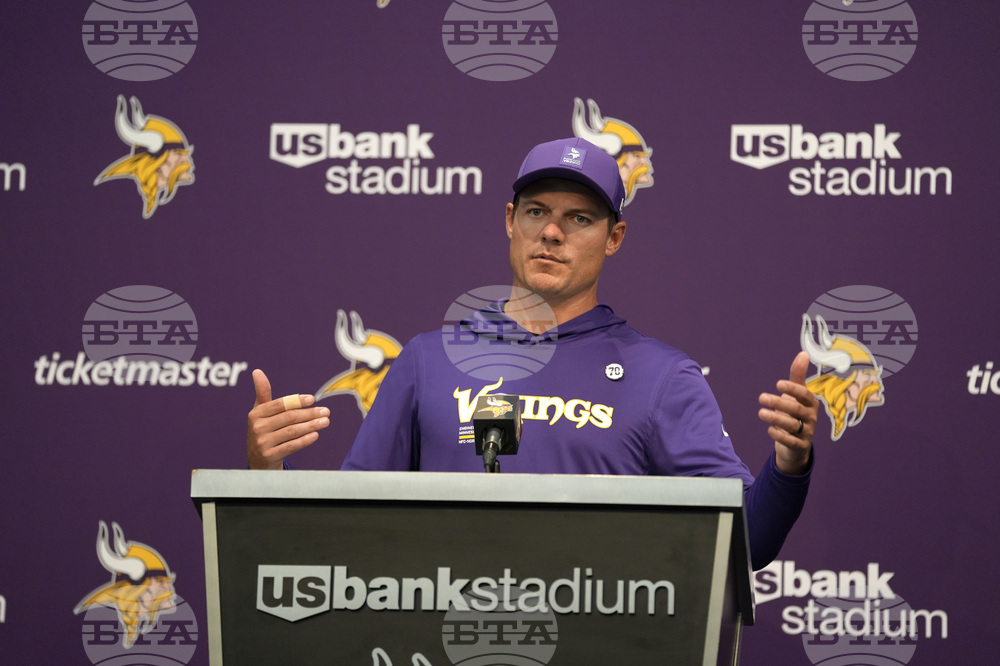 Patriots Vikings Football