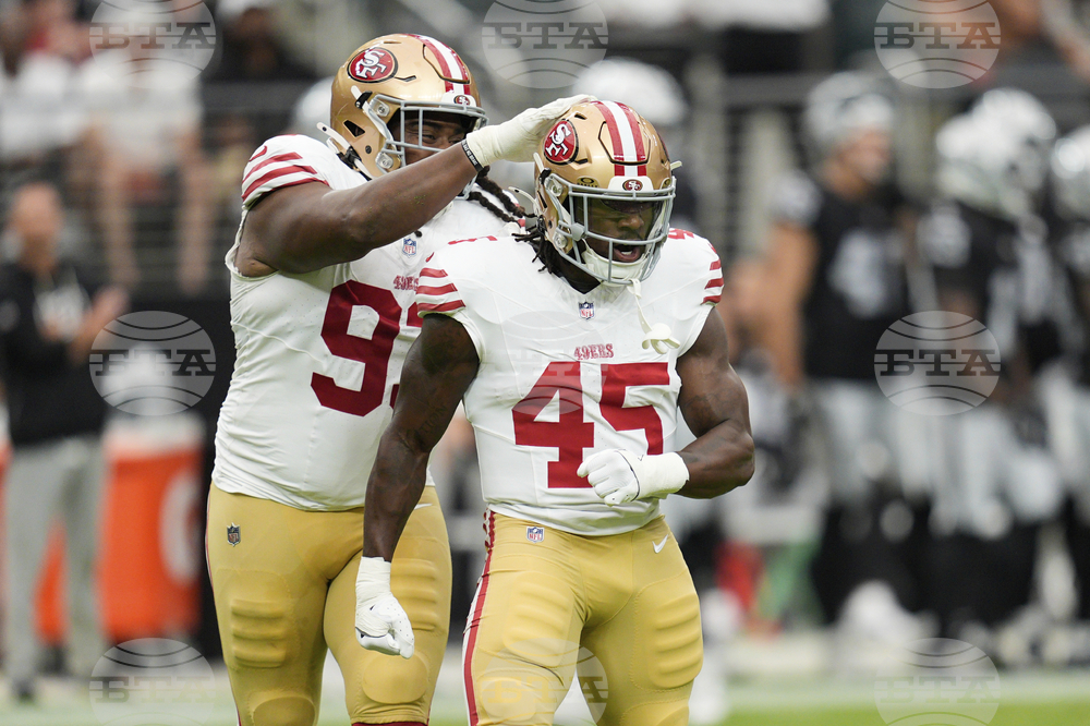 49ers Raiders Football