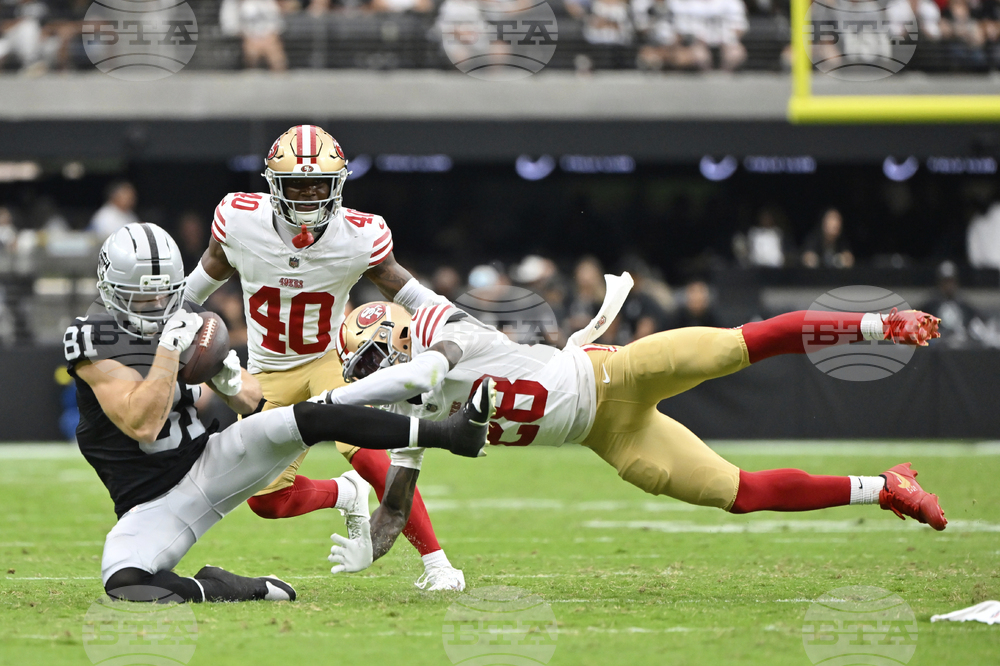 49ers Raiders Football