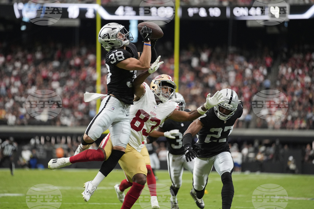49ers Raiders Football