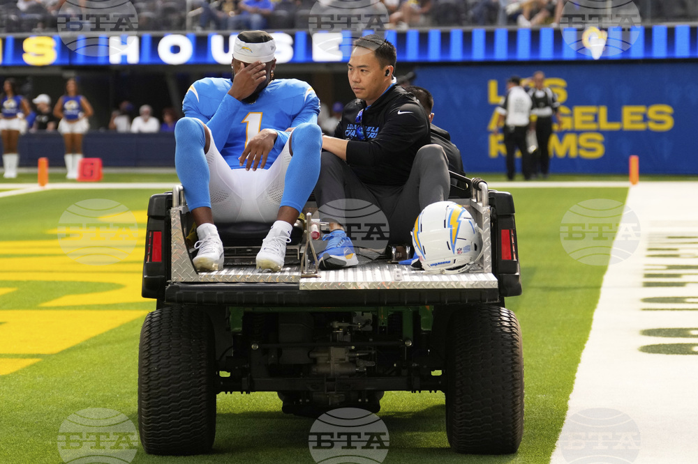 Chargers Rams Football