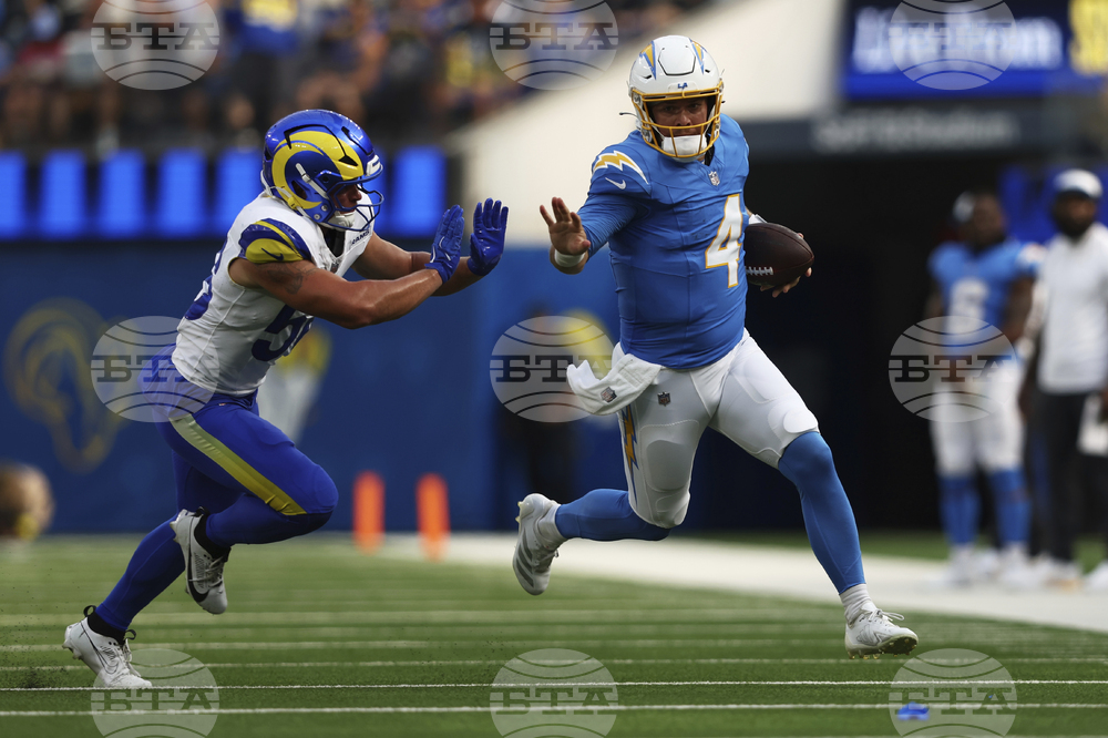 Chargers Rams Football