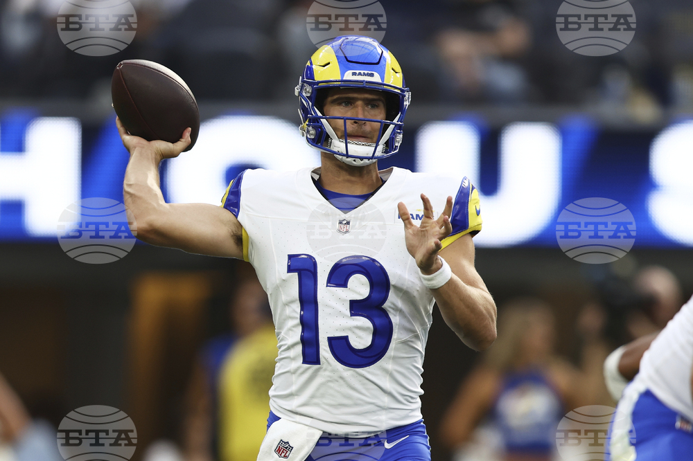 Chargers Rams Football