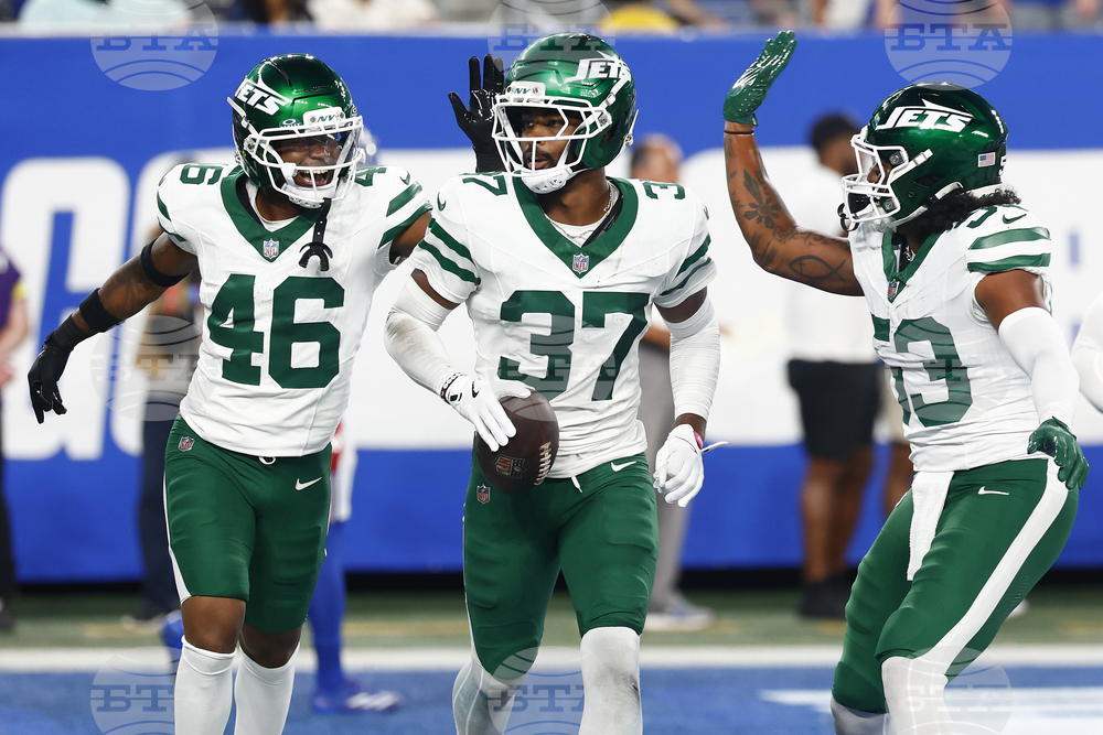 Jets Giants Football