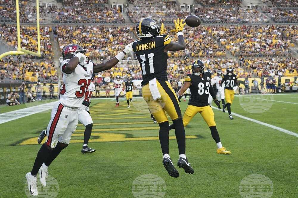 Buccaneers Steelers Football