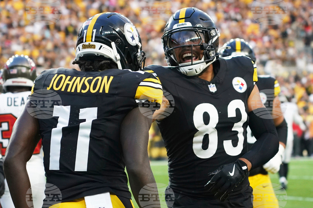 Buccaneers Steelers Football