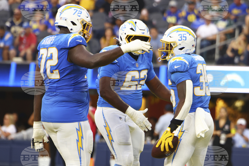Chargers Rams Football