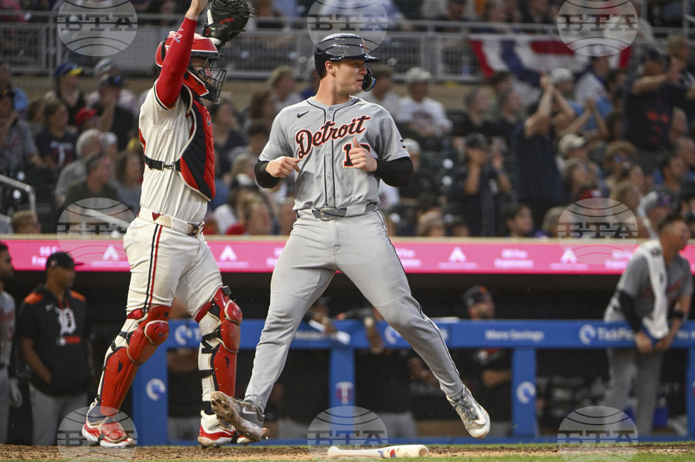 Tigers Twins Baseball