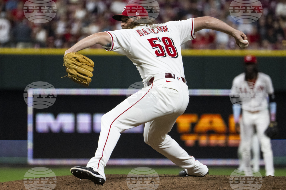 Brewers Reds Baseball