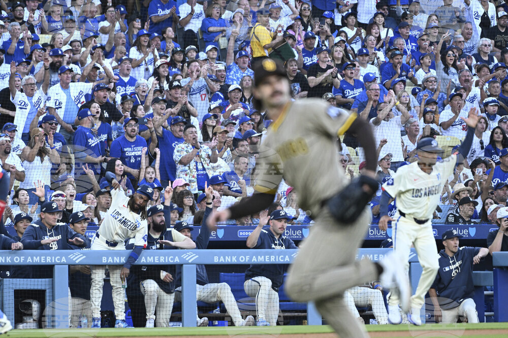 Padres Dodgers Baseball