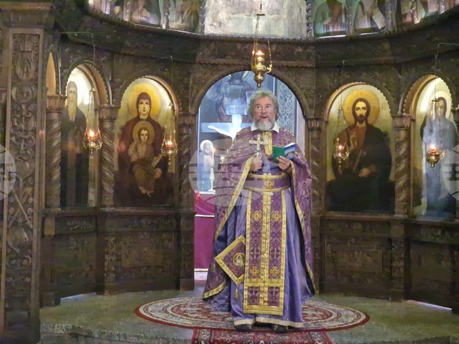 Вярата ни днес е отдадена повече на обреди, отколкото на молитви, каза ставрофорен иконом Славчо Проданов в Търговище