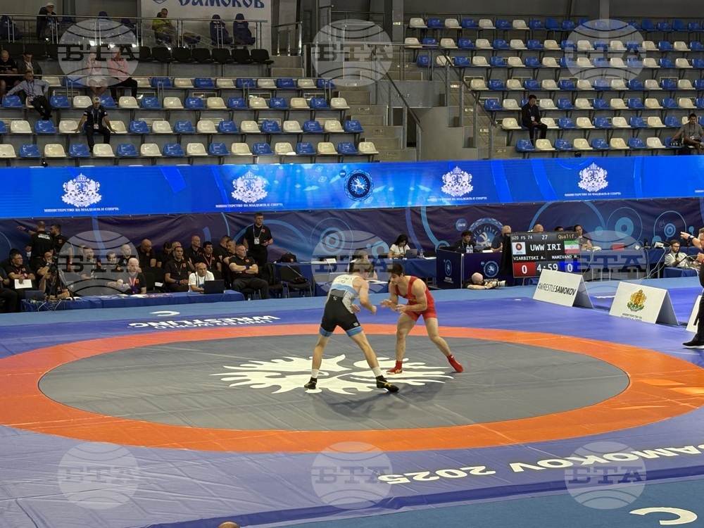 България е без полуфиналисти в предпоследните категории на Световното първенство по борба за младежи и девойки до 20 години