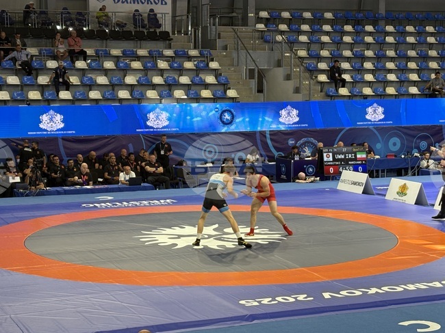 България е без полуфиналисти в предпоследните категории на Световното първенство по борба за младежи и девойки до 20 години